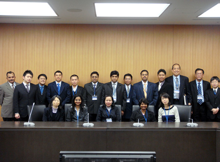 写真(カンファレンス参加者)